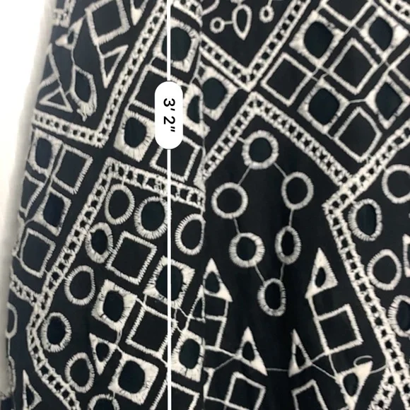 Banana Republic groovy funky patterned dress - Picture 3 of 4